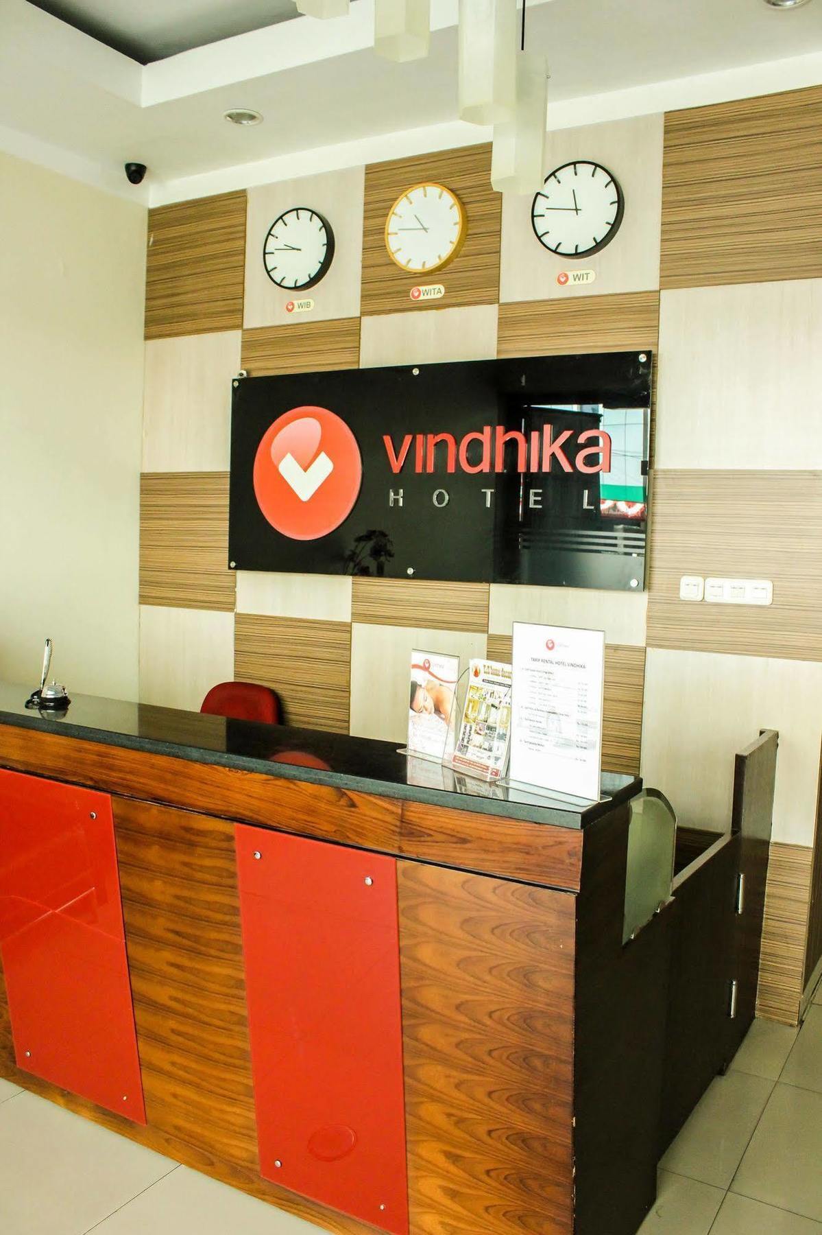Vindhika Hotel Makassar Exterior photo